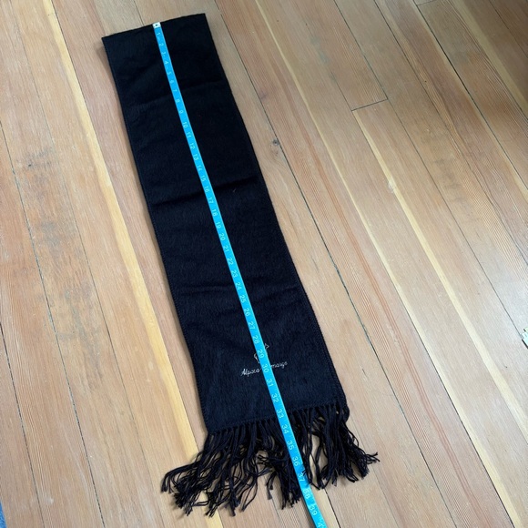 Alpaca Camargo Navy Blue Fringe Scarf - Picture 7 of 7